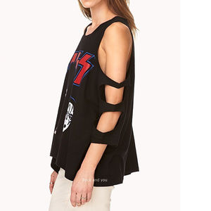 Forever 21 Tops - Kiss Band Logo Masks Tank Top Tee L NWT Forever 21 Tops - Kiss Band Logo Masks Tank Top Tee L NWT